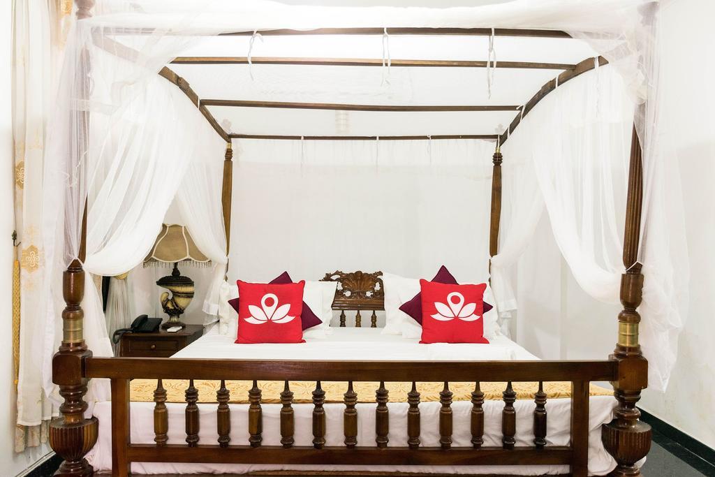 Dew Grand Regency Apartment Bataduwa Екстериор снимка