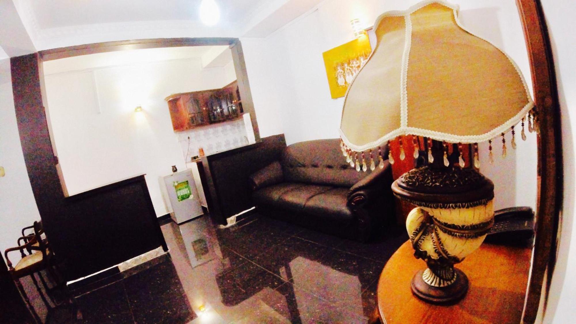 Dew Grand Regency Apartment Bataduwa Екстериор снимка