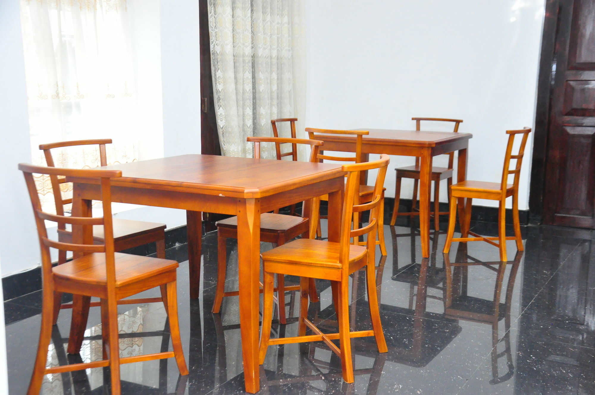 Dew Grand Regency Apartment Bataduwa Екстериор снимка